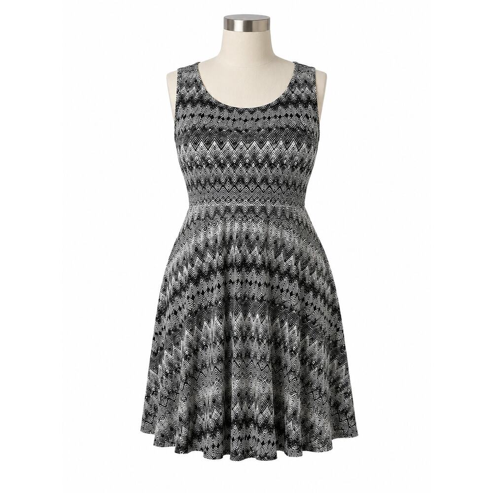 Torrid Geometric Print Black & White Skater Dress - Size 26